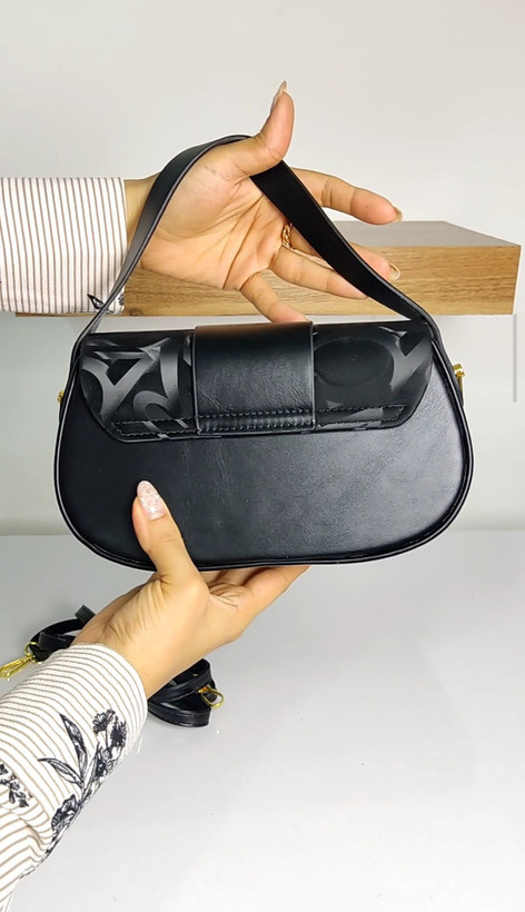 کیف زنانه وارداتی کد ۷۷۳۰