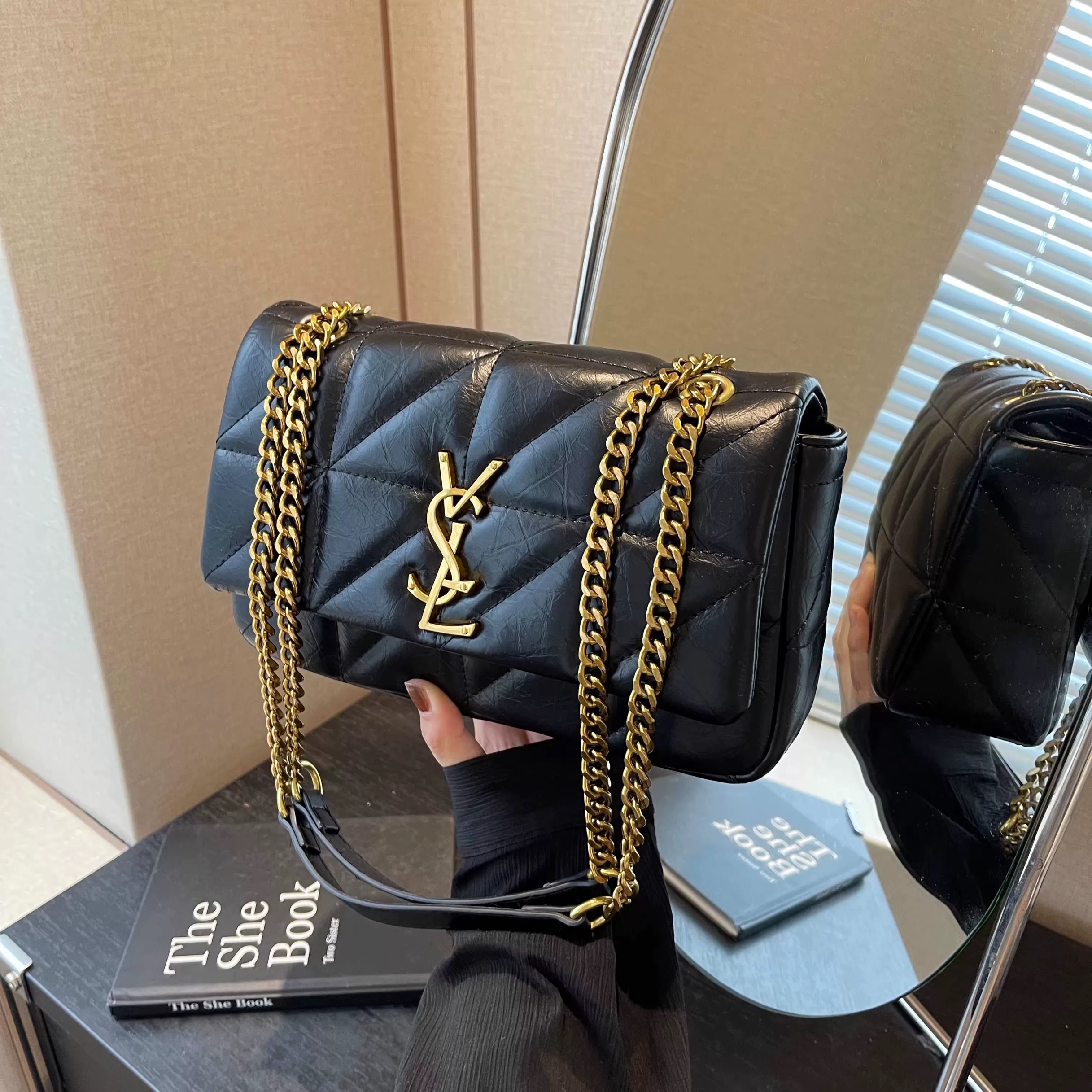 كيف زنانه چرم وارداتي  کد9902