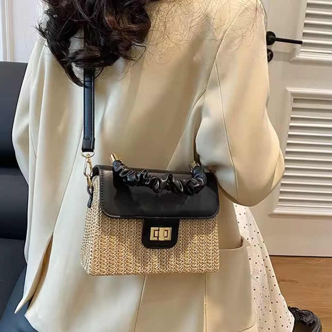 کیف حصیری زنانه وارداتی کد 507